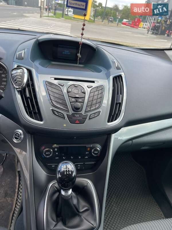 Ford Grand C-Max 2012