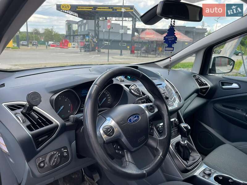 Ford Grand C-Max 2012