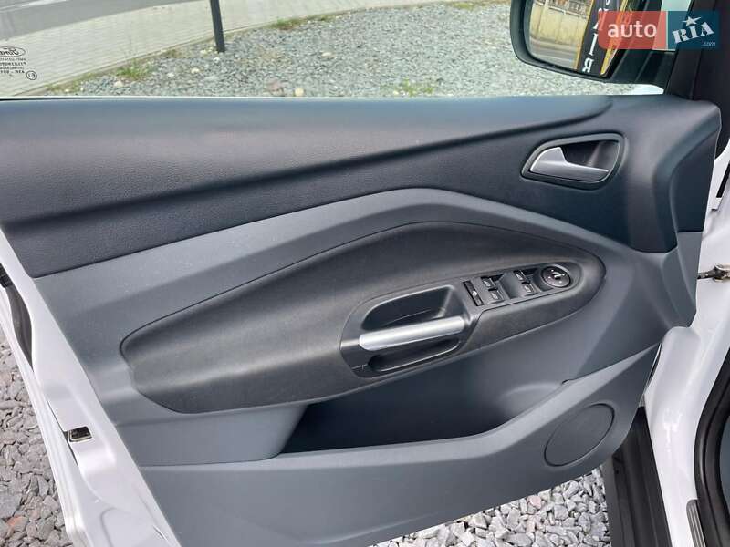 Ford Grand C-Max 2012