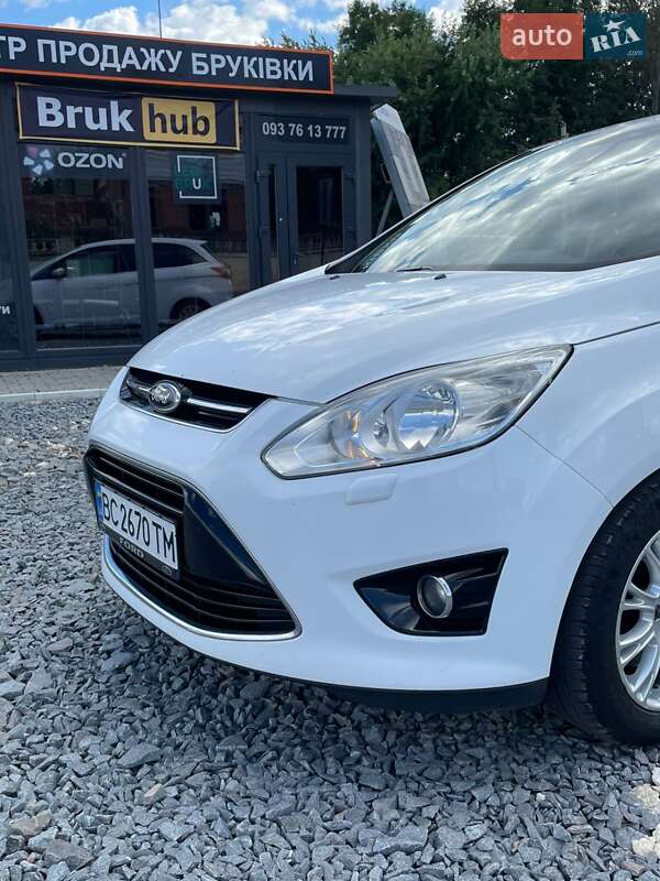 Ford Grand C-Max 2012