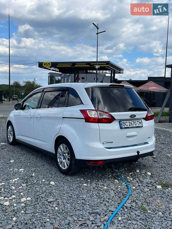 Ford Grand C-Max 2012