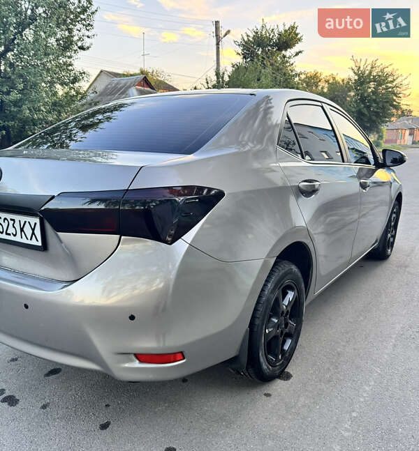 Toyota Corolla 2013