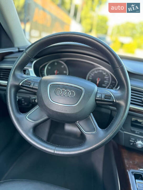 Audi-20