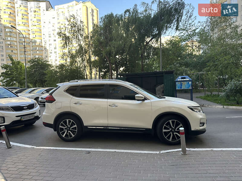 Nissan Rogue 2017