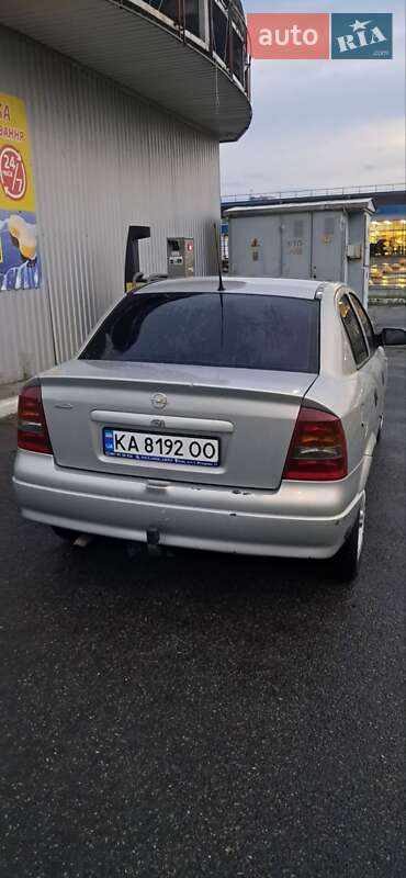 Opel Astra 2007