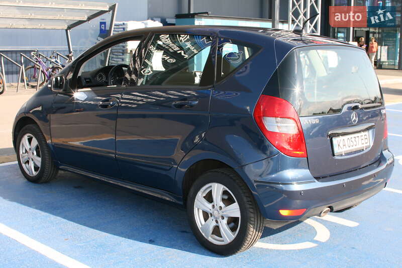 Mercedes-Benz A-Class 2011