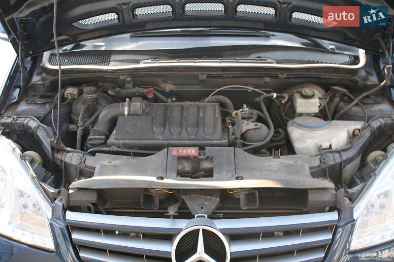 Mercedes-Benz A-Class 2011