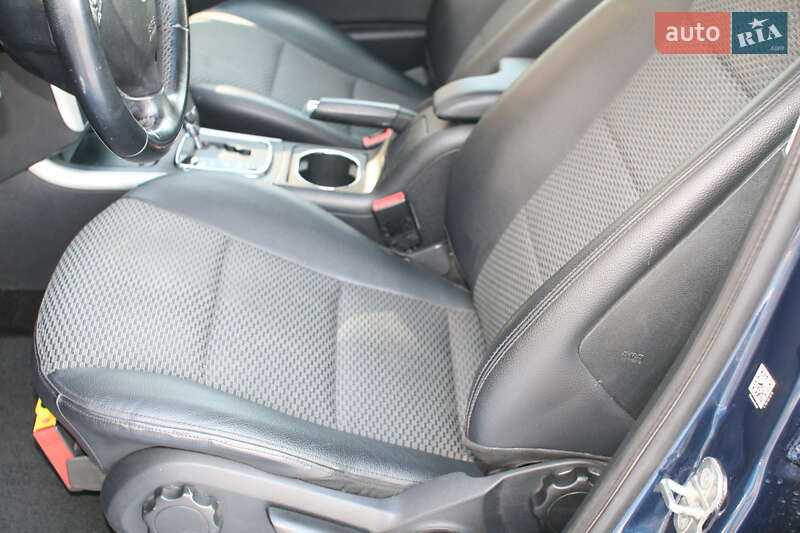 Mercedes-Benz A-Class 2011