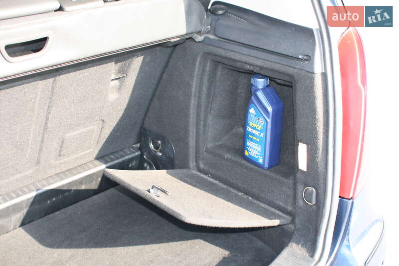 Mercedes-Benz A-Class 2011