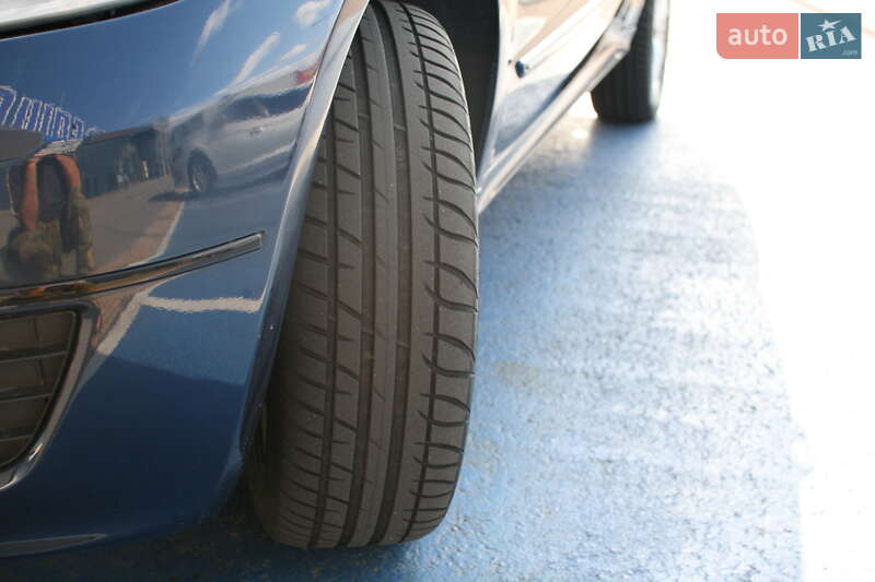 Mercedes-Benz A-Class 2011