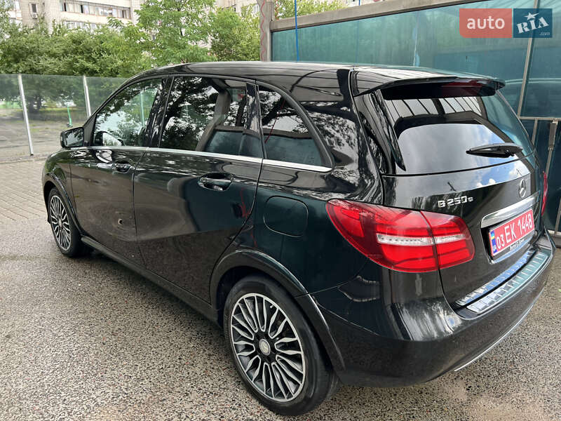 Mercedes-Benz B-Class 2015