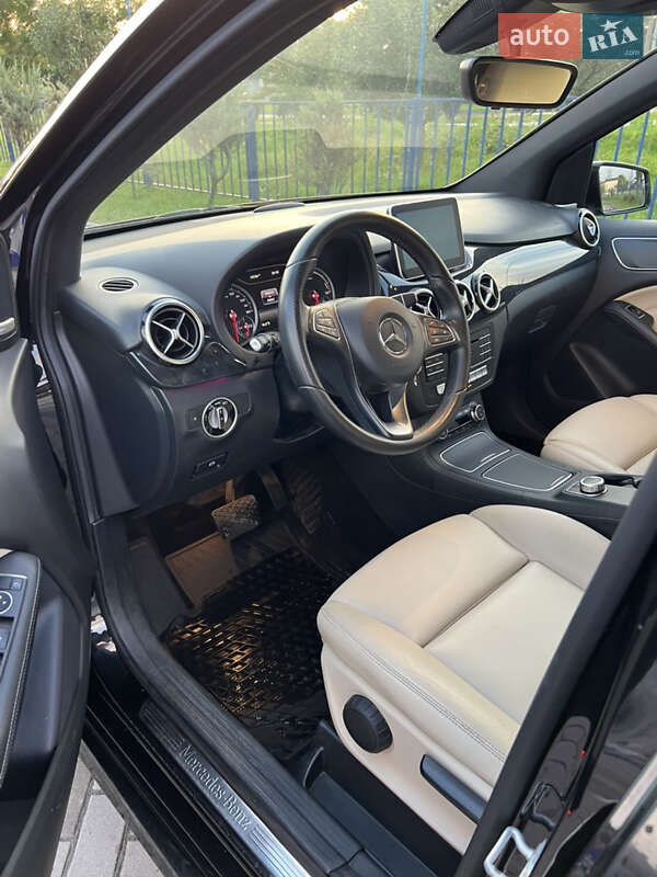 Mercedes-Benz B-Class 2015