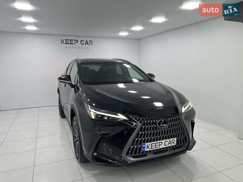 Lexus NX 2022