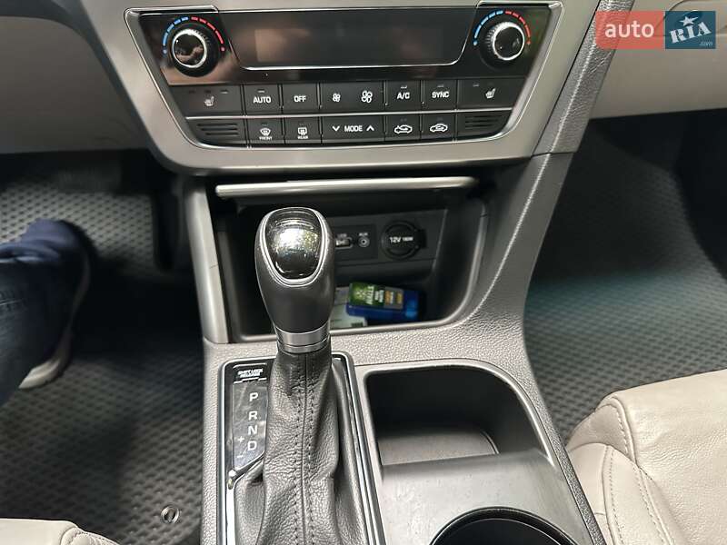 Hyundai-9