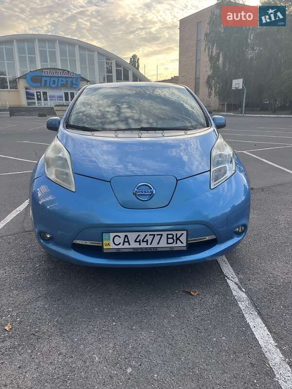 Nissan Leaf 2011