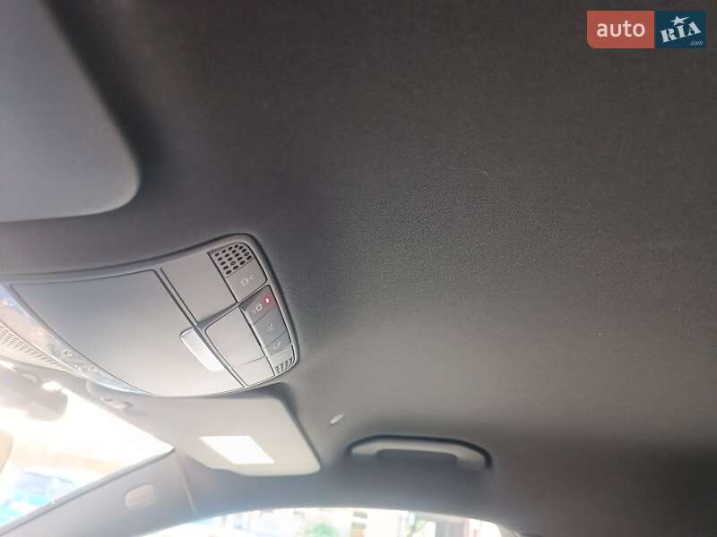 Mercedes-Benz EQC 2021