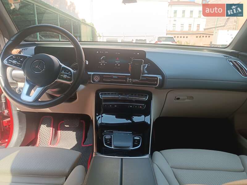 Mercedes-Benz EQC 2021