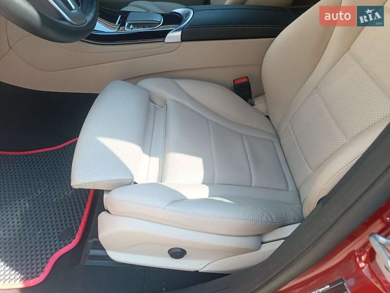 Mercedes-Benz EQC 2021