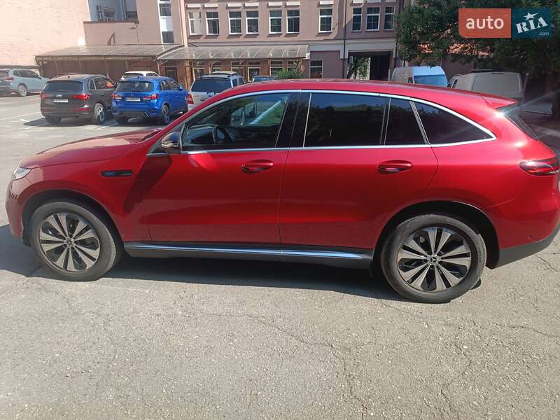 Mercedes-Benz EQC 2021