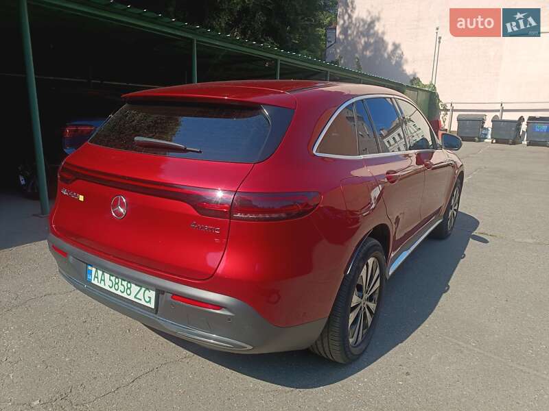 Mercedes-Benz EQC 2021