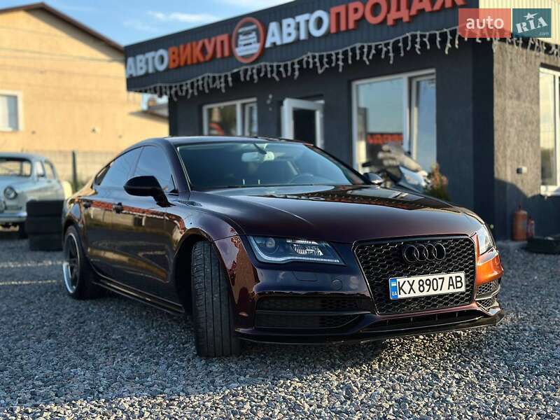 Audi-7