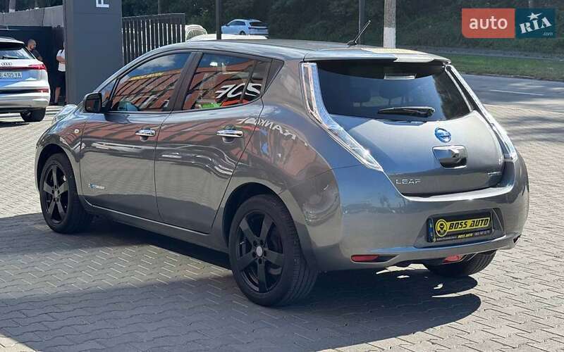 Nissan Leaf 2015