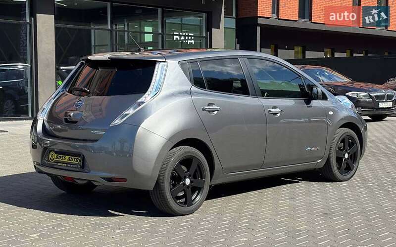 Nissan Leaf 2015