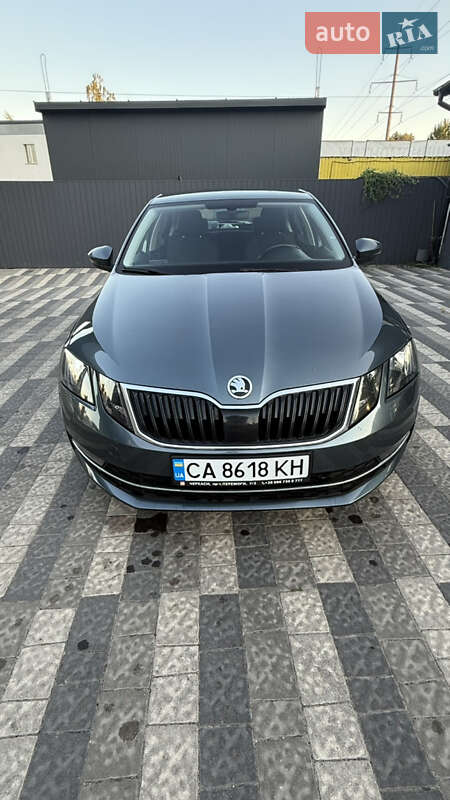Skoda-4