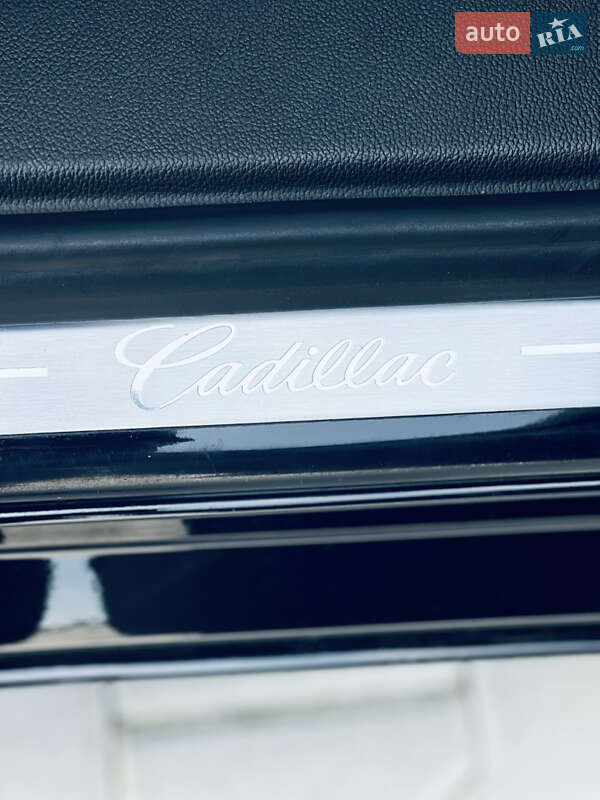 Cadillac-4