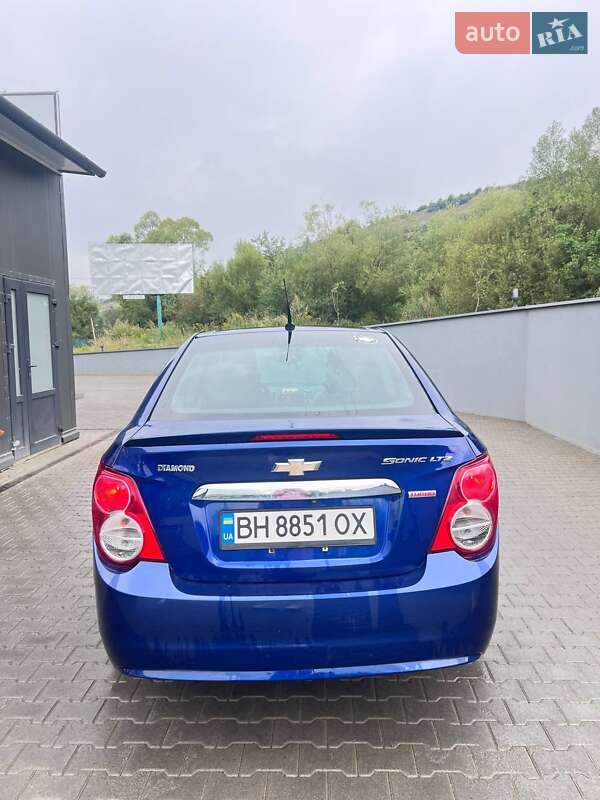 Chevrolet Sonic 2014