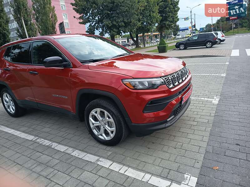 Jeep Compass 2024