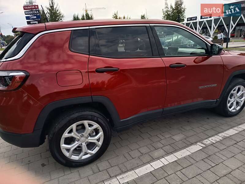 Jeep Compass 2024