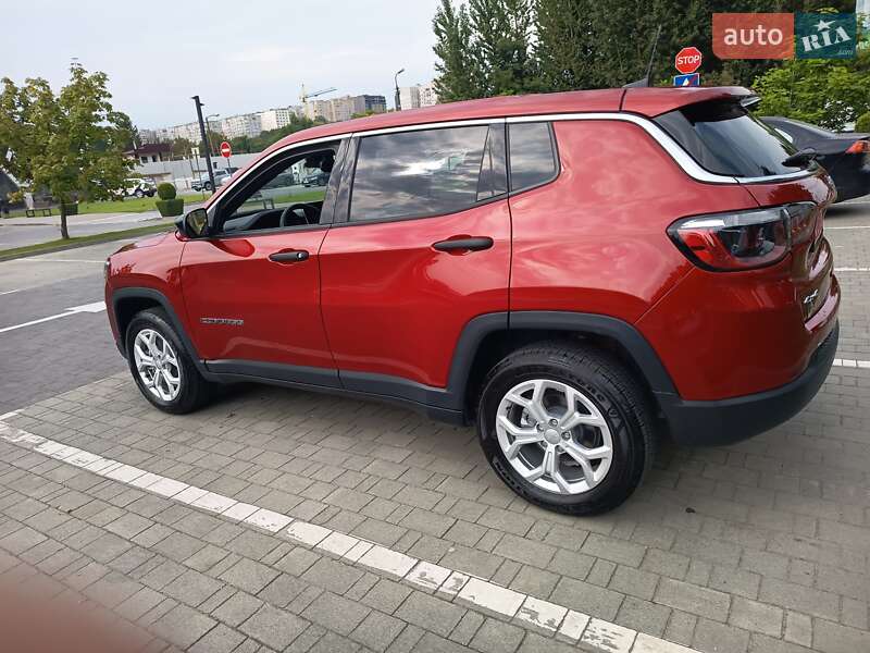 Jeep Compass 2024