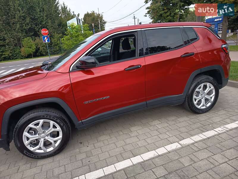 Jeep Compass 2024