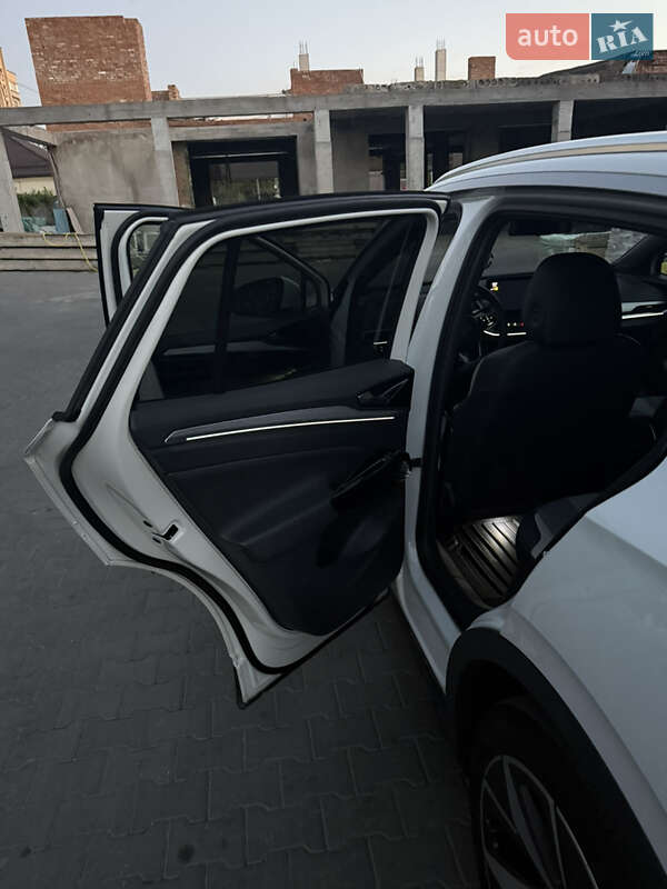 Volkswagen ID.4 Crozz 2021