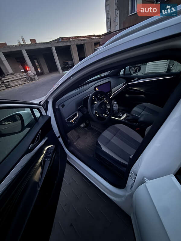 Volkswagen ID.4 Crozz 2021