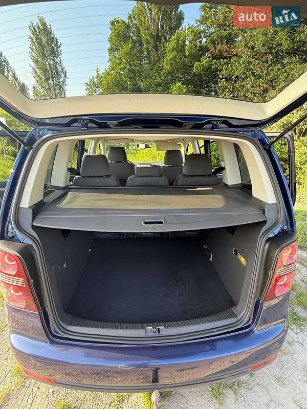 Volkswagen Touran 2008