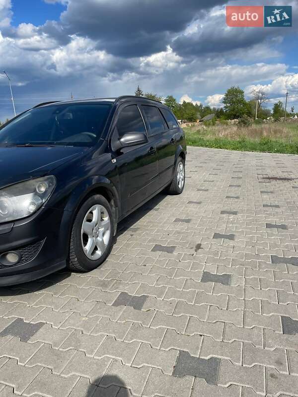 Opel Astra 2007