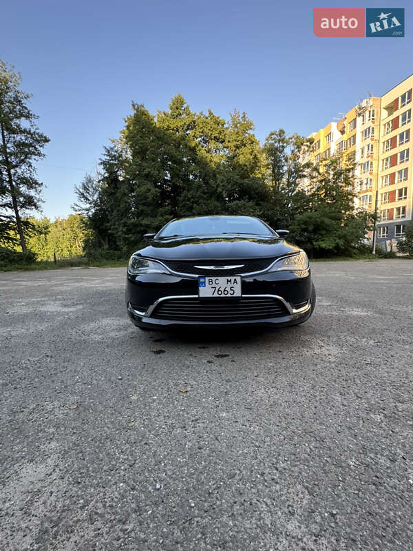 Chrysler 200 2015