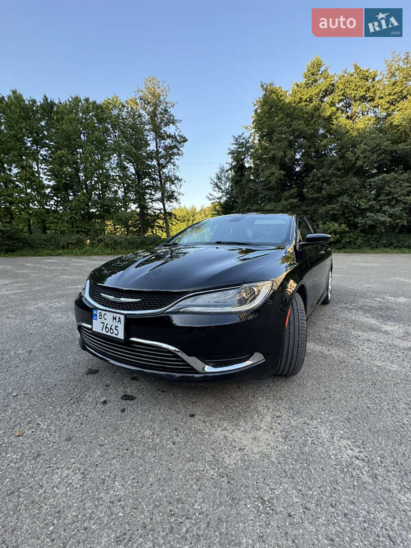 Chrysler 200 2015