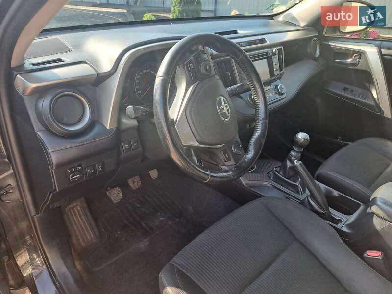 Toyota RAV4 2013