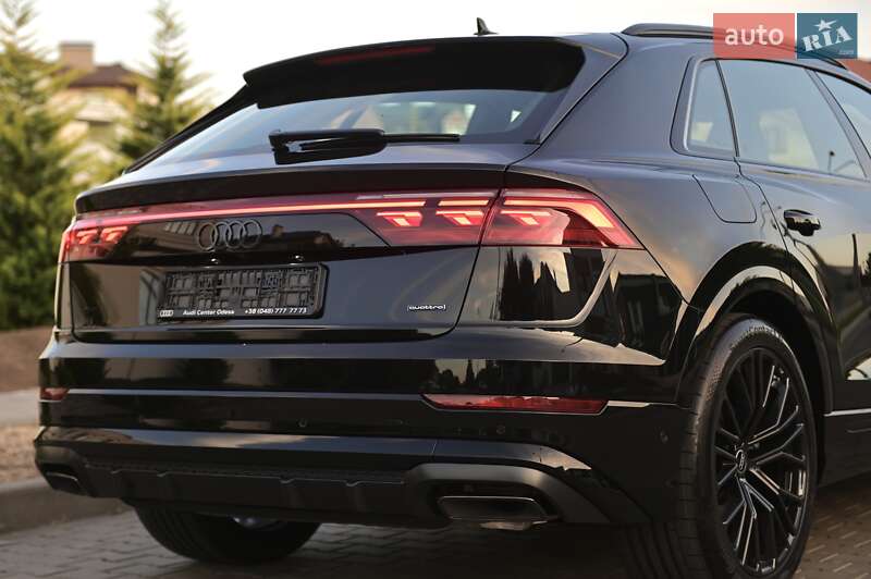 Audi Q8 2025
