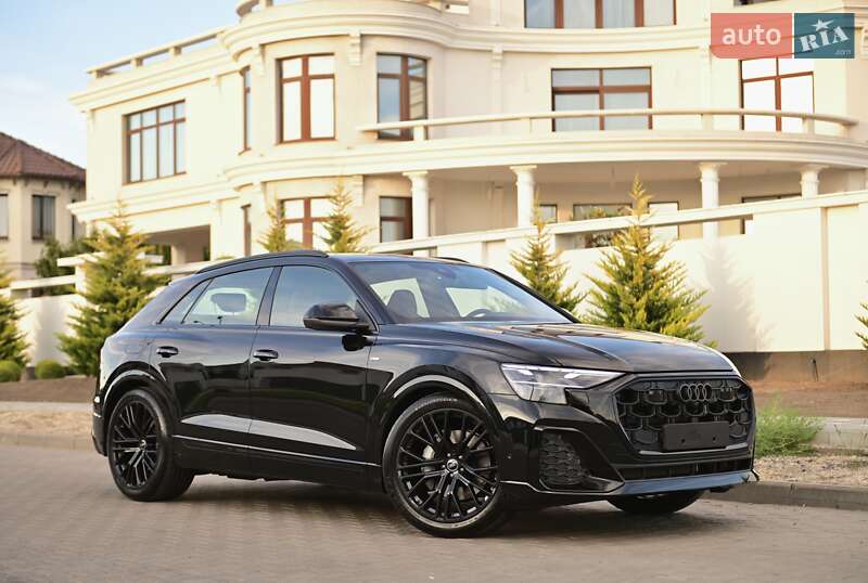 Audi Q8 2025