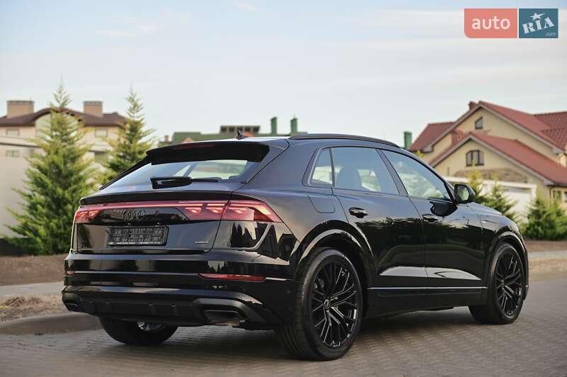 Audi Q8 2025