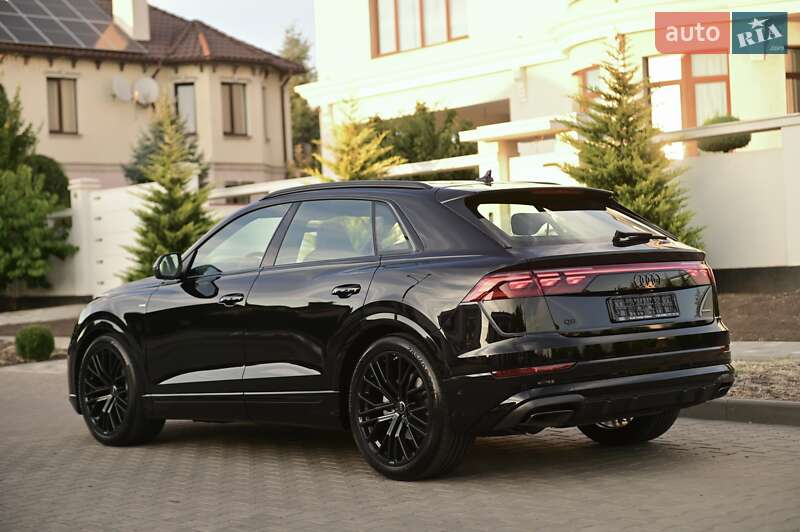 Audi Q8 2025
