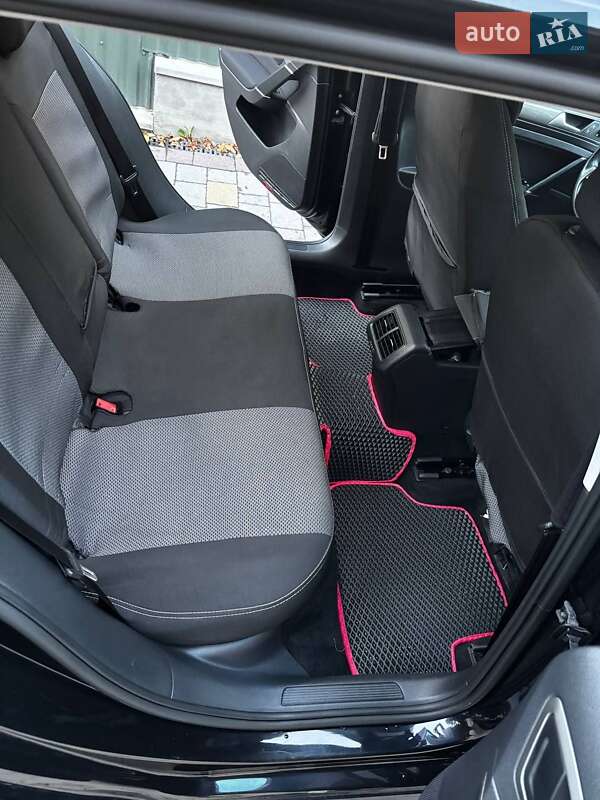 Volkswagen Golf 2016