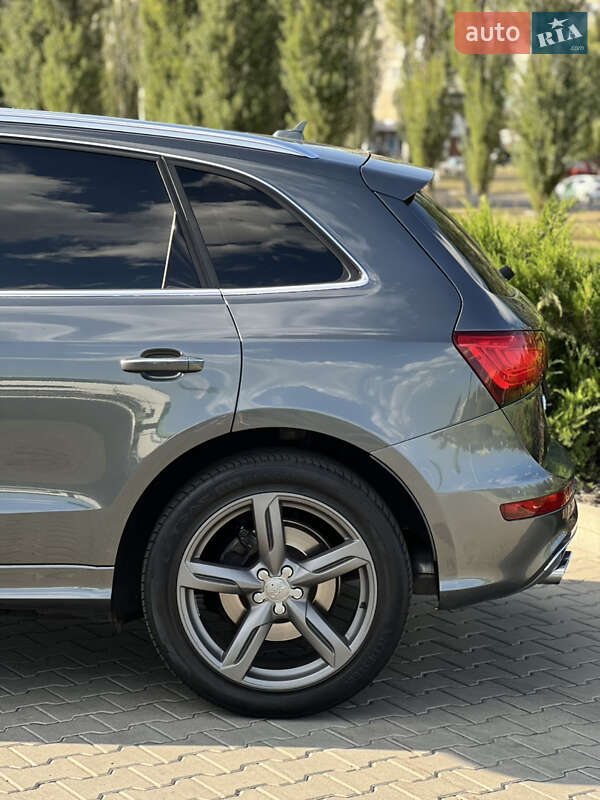 Audi SQ5 2016