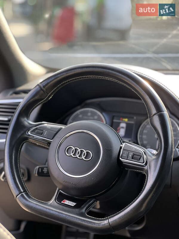 Audi SQ5 2016