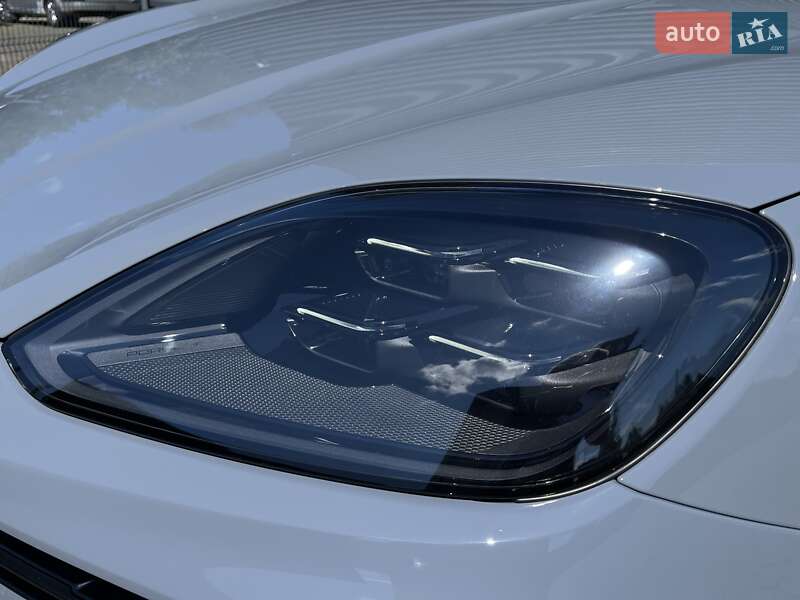 Porsche Cayenne Coupe 2024