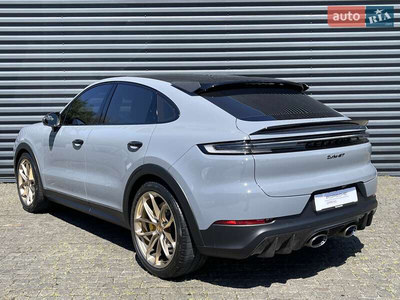 Porsche Cayenne Coupe 2024
